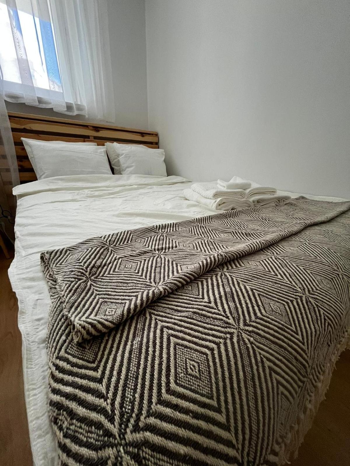 Apartament Mila - Muzeum Polin Apartment วอร์ซอ ภายนอก รูปภาพ